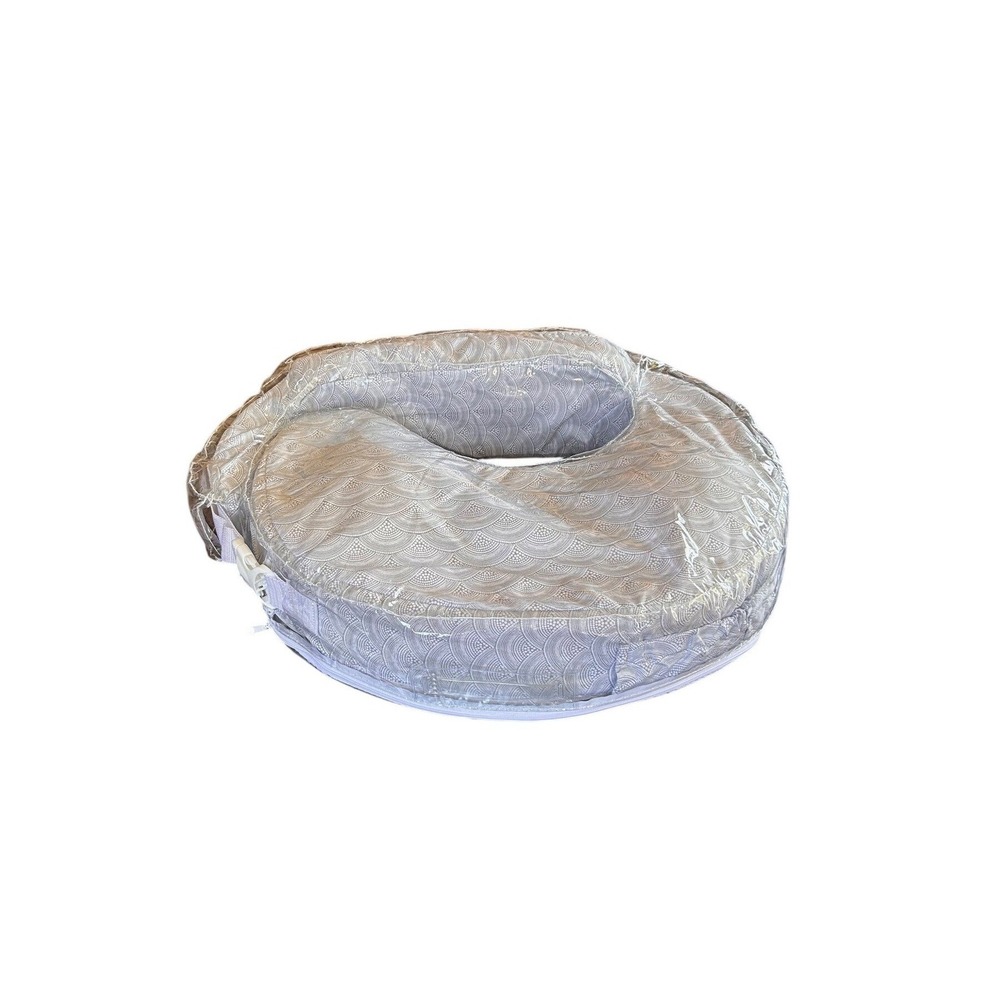 My Brest Friend Nursing Pillow‎ Grey Scalloped Wrap Around Breastfeeding Support